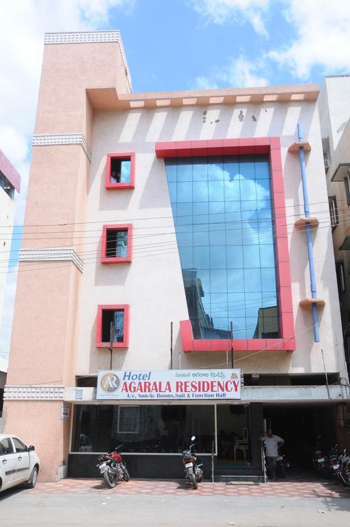 Hotel Agarala Residency Tirupati Exteriör bild