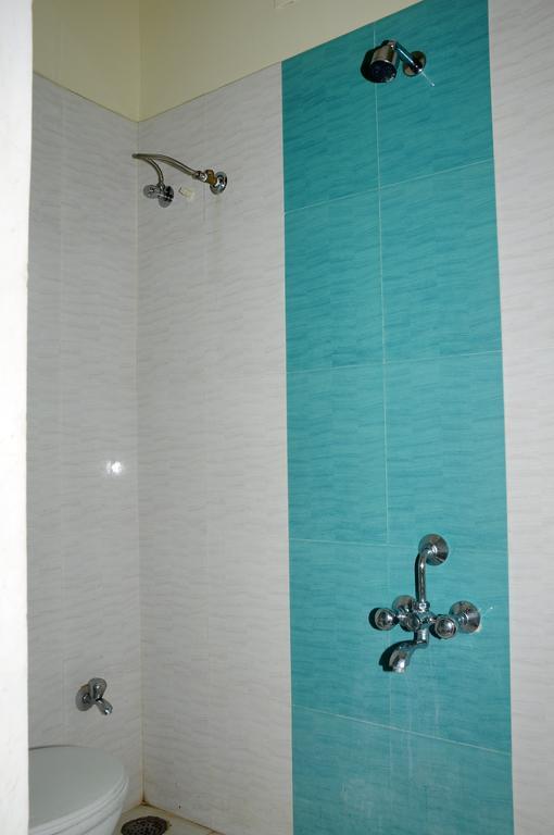 Hotel Agarala Residency Tirupati Rum bild