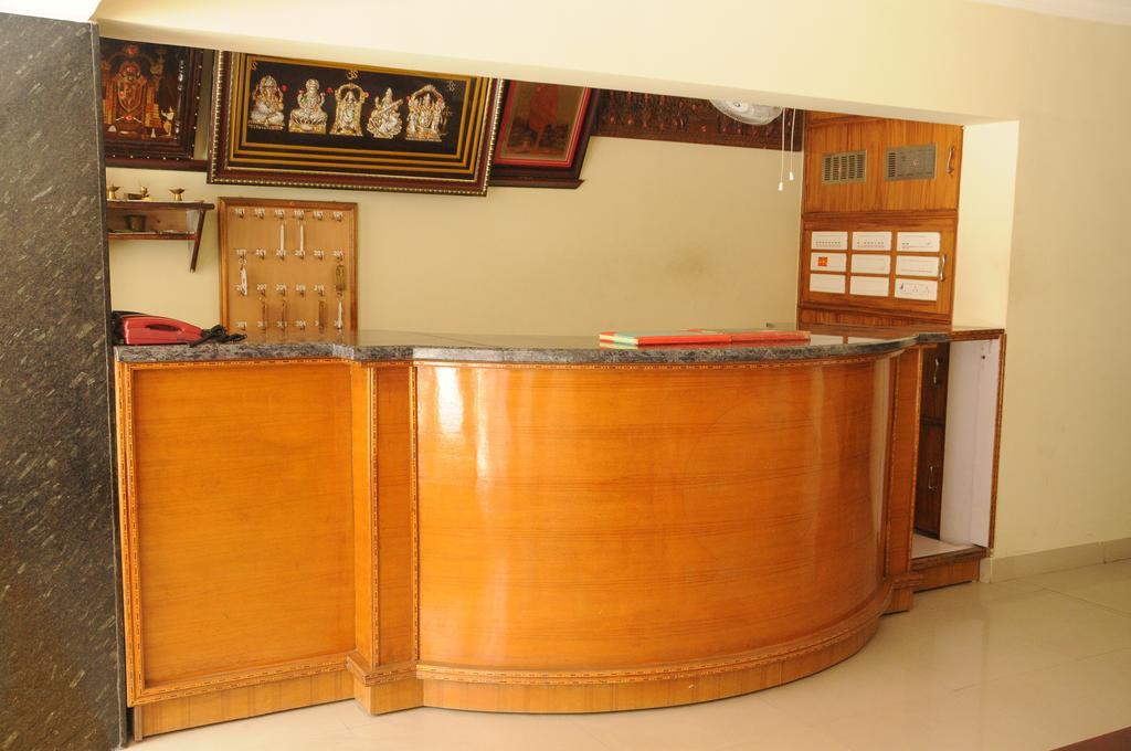 Hotel Agarala Residency Tirupati Exteriör bild